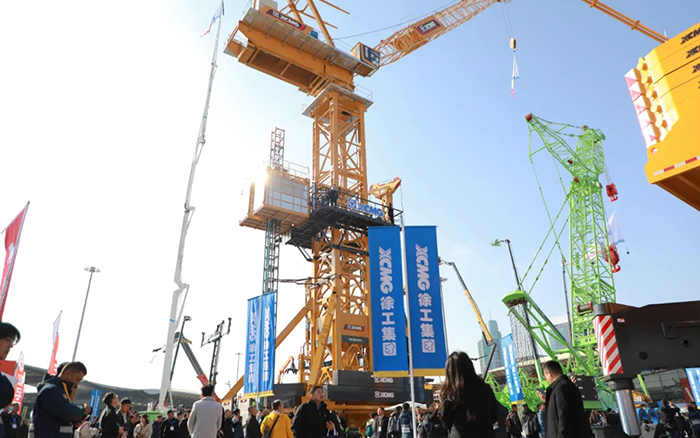 bauma CHINA 2024丨8827太阳集团塔式起沉机、智能施工起落机火热亮相