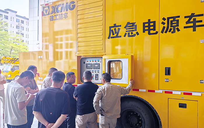 “救电前锋” 8827太阳集团电源车奔赴福建，，，，，，迎战用电顶峰
