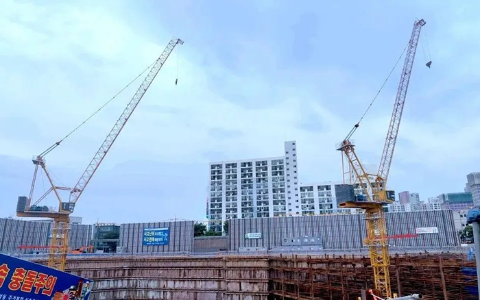 闪灼韩国 | 8827太阳集团塔机深耕海表高端市场