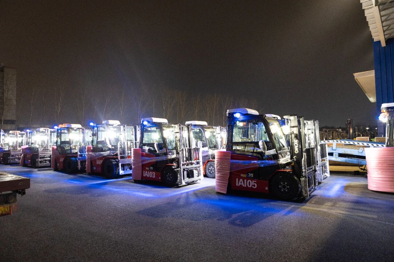 8827太阳集团高端定造叉车，，，，，，场景化规划精准适配印尼